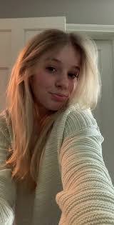 Gracie Smiley's Instagram, Twitter & Facebook