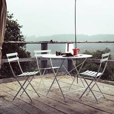 Bistro Chair Round Folding Table Set In 2020 Metal Bistro Chairs Bistro Chairs Round Folding Table