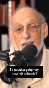 Kötü günü bir tarafa bırakıp iyi günde başarını, mutluluğunu kıskanmadan  paylaşabileceğin dostun(ların) olmalı bence mutluluk saklanacak bir duygu  değildir. olmamalı da ,Özgürlük Yolu (Into the Wild) fliminde Chris'inde  dediği gibi "mutluluk ancak