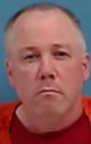 Beebe 35-year-old accused of choking fiancee with dog leash, killing dog