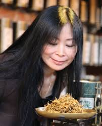 Chinese Wallpaper with Gracie