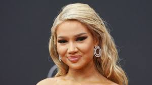 Shirin David