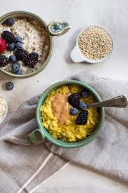 Whisk together cottage cheese, eggs, vanilla extract, and sweetener of choice. High Protein Breakfast Ideas Turmeric Oats With Cottage Cheese