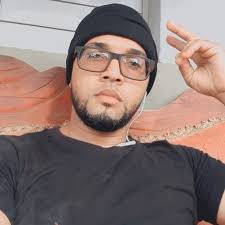 Jeffry Torres's Instagram, Twitter & Facebook