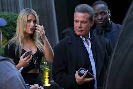 La serie biográfica sobre el cantante mexicano luis miguel ya nos mostró a dos de las novias que ha tenido en su vida, aunque ya se sabe quién interpretará a una de las próximas. Las Mujeres Del Sol Ellas Fueron Los Mas Grandes Amores De Luis Miguel Infobae