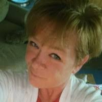 Bobbie Larsen's Instagram, Twitter & Facebook