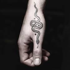 Hinh xam 3d con ran. Ghim Tren Nhá»¯ng Hinh XÄƒm Con Ráº¯n Ä'áº¹p Nháº¥t Snake Tattoo
