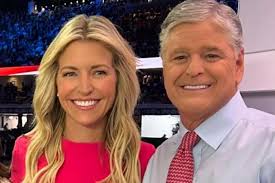 Fox News hosts Sean Hannity and Ainsley Earhardt can't help but make some  news with their relationship.