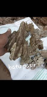 Jika ditarik ke belakang, indonesia sebenarnya punya sumber daya mineral seperti pasir besi atau bijih besi yang melimpah. Kangorton Ready Aneka Batu2annya Batu Pasir Batu Besi Facebook