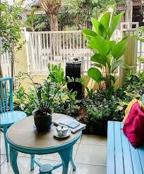 Model taman minimalis depan rumah sangat digemari oleh masyarakat perkotaan karena senada dengan konsep rumah yang umumnya minimalis pula. Halaman Rumah Sempit Tetap Bisa Tanam Buah Kok Okezone Economy