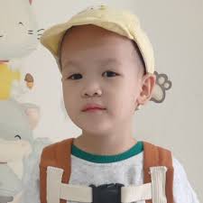 Dép sục bé trai Animo A2303_JK001 (19-25,Trắng) giá tốt