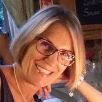 40+ "Arnold Jones" profiles