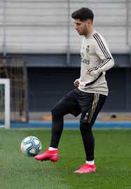 As melhores imagens das finais da taça do rei que ganhou o real madrid ao barcelona. Pin De John Olivas Em Marco Asensio