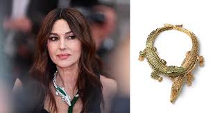 We did not find results for: Monica Bellucci Revived An Iconic Jewelry Look The Adventurine
