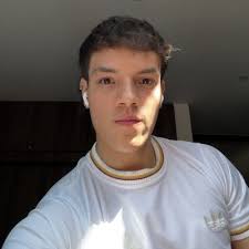 Brandon Lizardi (@brandlizardi)