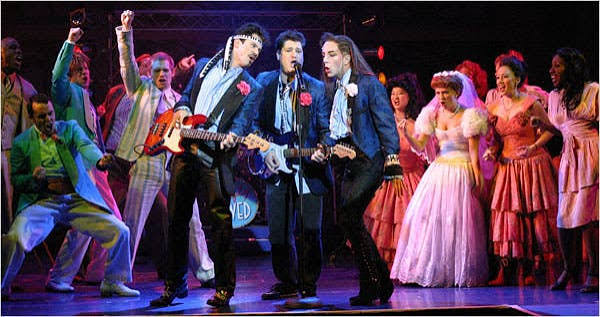 Wedding Singer' Offers Musical Fluff With an '80s Vibe - The New York Times