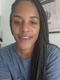 Nia Moore's Instagram, Twitter & Facebook