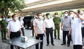 Khi ông đang học tập ở bỉ thì cha mất. Itikazutsbuo M