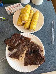 Sirloin steak is cooked stovetop and sliced, then served with browned. Dinner From Aldi Sirloin Steak And Grilled Corn Not Bad For Under 10 Aldi