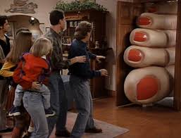 At the end, becky decides to keep the. The Episode Of Full House Where Michelle S Feet Kept Growing Oddlyterrifying