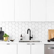 We always want wall accents and wall accent ideas to match the decor that has already been set up. Black Kitchen Accents Design Ideas