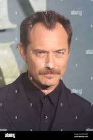 Jude law and peter law hi-res stock photography and images