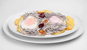 Resultado de imagen de angulas con huevos fritos