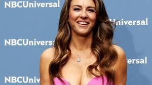 Elizabeth hurley blows kiss (gfycat.com). Elizabeth Hurley Nippel Alarm Dieses Detail Kann Kein Stoff Der Welt Verhullen News De