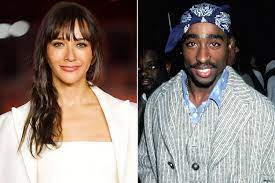 Rashida Jones Reflects on Her 1993 Argument with Tupac Shakur