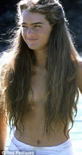 She continued to model into her late teenage years and starred in several dramas in the 1980s, including the blue lagoon (1980), and franco zeffirelli's endless love (1981). Garry Gross Who Took Controversial Nude Pictures Of Brooke Shields Dies At 73 Daily Mail Online