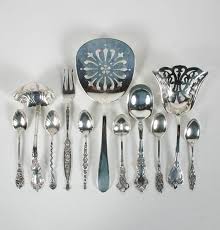 Acanthus And Acorn Tuesday Tip How To Clean Silver Clean Sterling Silver Easy House Cleaning