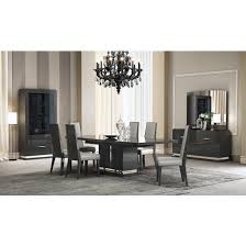 Satisfying your taste for traditional furnishings, the porter dining room extension table is beautifully elegant, without looking fussy. Valentina Modern Dining Room Set With Extendable Table By J M Furniture Sohomod Com