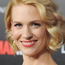 The riding boots of Betty Draper (January Jones) in Mad Men S02E03