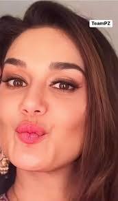 Bibi Rahaman's Instagram, Twitter & Facebook