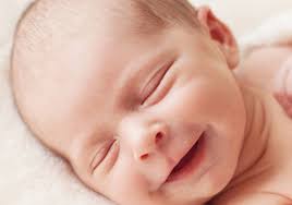 Um ihre bezugsp ersonen an sich zu binden. Ab Wann Lachen Babys Dm At