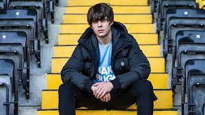 Jake bugg was born on february 28, 1994 in clifton, nottingham, england as jake edwin charles kennedy. Away Kit Bugg S Back News Notts County Fc