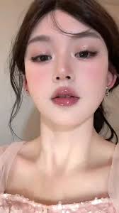 Win Khine (angelkhinekhine)