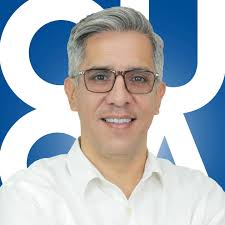 JovenesProducciones.com added a...