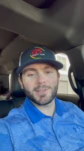 Jackie Runyan's Instagram, Twitter & Facebook