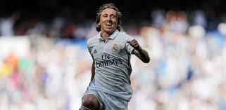 يعد النجم المخضرم لوكا مودريتش، لاعب فريق ريال مدريد، من أبرز اللاعبين في صفوف المنتخب الكرواتي قبل انطلاق منافسات النسخة المقبلة من يورو 2020. ØµÙˆØ± Ù„ÙˆÙƒØ§ Ù…ÙˆØ¯Ø±ÙŠØªØ´ 2021 Ø®Ù„ÙÙŠØ§Øª Ù…ÙˆØ¯Ø±ÙŠØªØ´ Ù†Ø¬Ù… Ù…Ù†ØªØ®Ø¨ ÙƒØ±ÙˆØ§ØªÙŠØ§ Ù…ÙˆØ³ÙˆØ¹Ø© Ø±Ø§Ø¦Ø¬