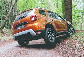 Entra nel video showroom di dacia duster: Autotest Dacia Duster Jagdpraxis