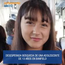 DESESPERADA BÚSQUEDA DE UNA ADOLESCENTE DE 13 AÑOS EN BANFIELD Morena  Pérez, una joven de 13 años, está desaparecida desde el viernes 30 de mayo,  cuando se fue de su casa en