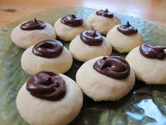 Black Eyed Susan Cookies Like The Ones At Safeway Yummy Sweets Sweet Recipes Holiday Baking