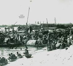 Scene on the Hooghly River, Calcutta, c. 1900 Magic lantern slide from our exclusive private collection.