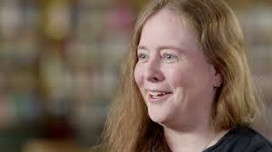 Spanish) Celebrate Hispanic Heritage Month with Joe Valencia