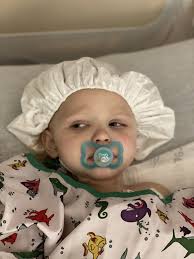 Intubated baby's behavior during blood transfusion