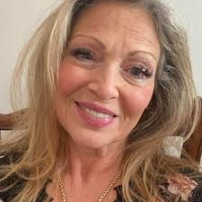 We're thrilled to welcome Gabrielle "Gabby" Albert as our new Executive  Director at 4Kira4Moms!