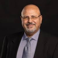 Robert Edde's Instagram, Twitter & Facebook