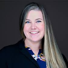 Jessica Darst's Instagram, Twitter & Facebook