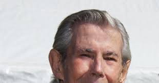 Sandown businessman Clive Boynton has died at the age of 85